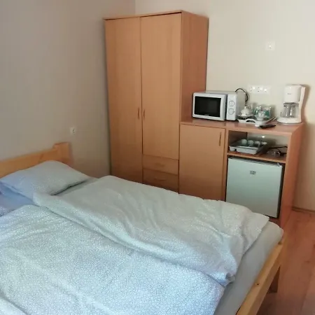 Zorka Apartman Gasthof Tihany