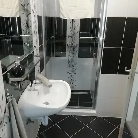 Gasthof Zorka Apartman *