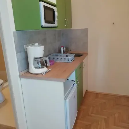 Zorka Apartman Gasthof Tihany